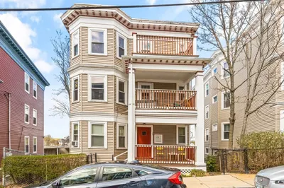 22 Rowell St #2 1