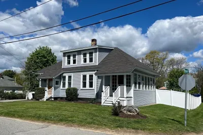 48 Causeway St