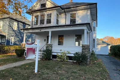 28 Fernwood Ave 1