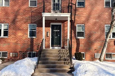 262 Regency Park Dr #262 1