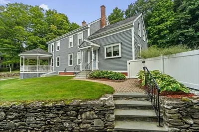 78 Highland St 1