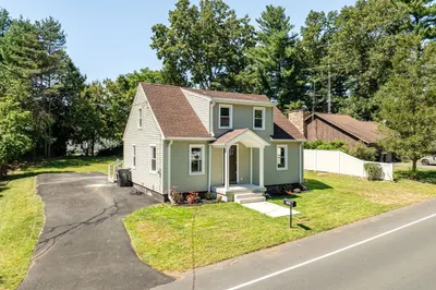 227 Old County Rd