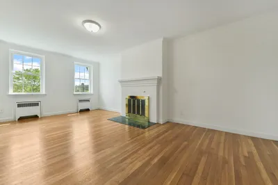 37 Commonwealth Avenue #33