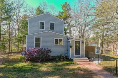 15 Bartlett St 1