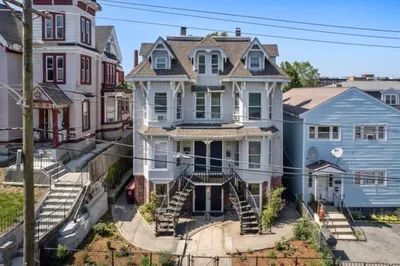 153 Summer St 1