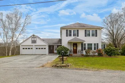 99 Breakneck Road 1
