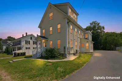 148 Sanders St 1