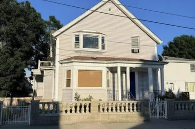 158 Jackson St 1