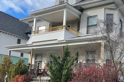 52 Wilmont St