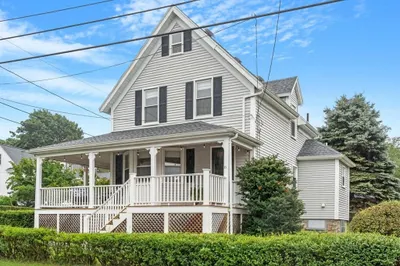 21 Haskell St