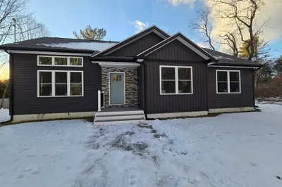 2774 Greenwich Rd 1