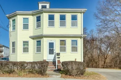 36 St Joseph Ave #1