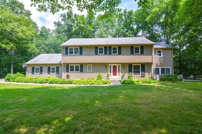 11 Red Gate Ln 1