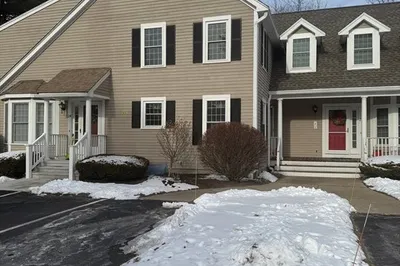 23 Bellwood Circle #23 1