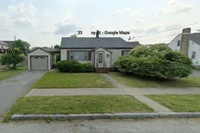 34 Roy St 1