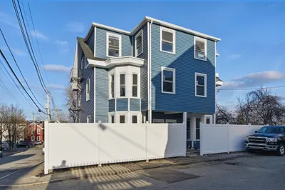 17 Burns St #UNIT C