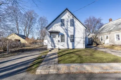 12 Franklin St