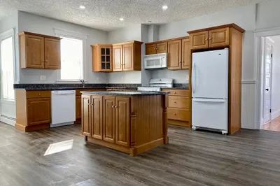 24 Hancock St #2 1