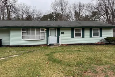 122 Sinclair Rd