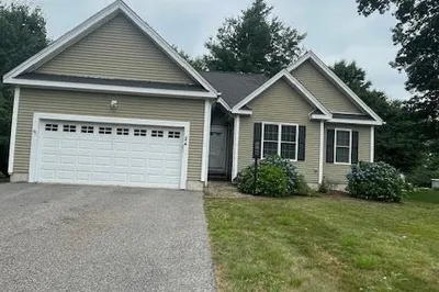 24 Haywood Circle