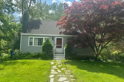 42 Grove Street 1