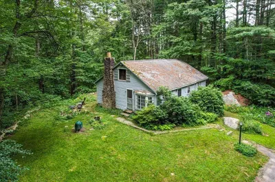 12 Wood St