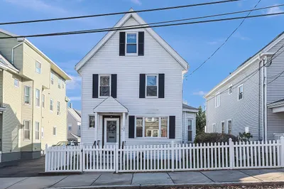 137 Glendale St 1