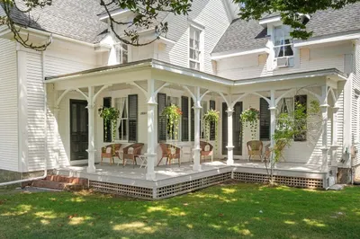 1054 State Road 1
