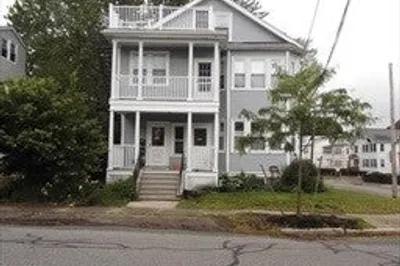 117 Dexter Ave #1