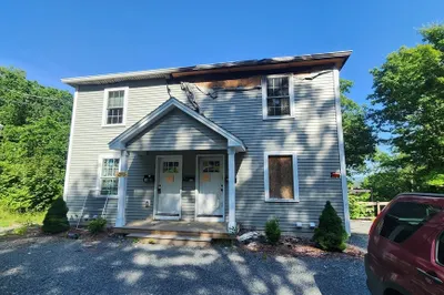 36 Summit St