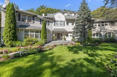 142 Crafts Road 1