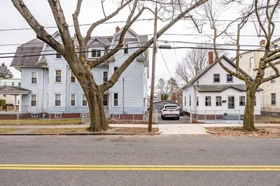 3 Hampden St 1