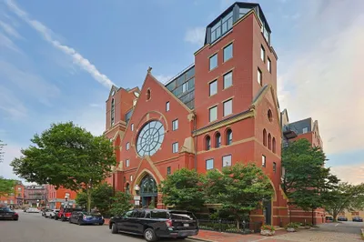2 Clarendon St #607 1