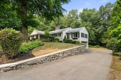 26 Montview Road