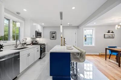 16 Glenview Rd