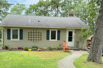 119a Lake Shore 1