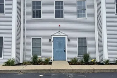 844 Franklin St #8 1