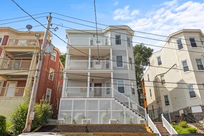 31 Juliette Street #2 1