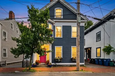 12 Northey St