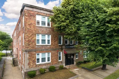 77 Green Street 1