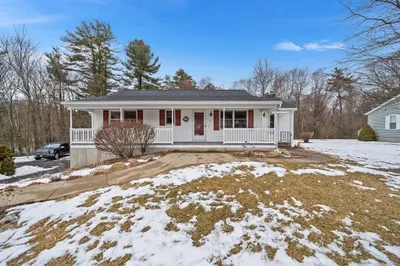 11 Goodnow Cir #11 1