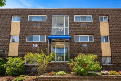 416 Belgrade Ave #46 1