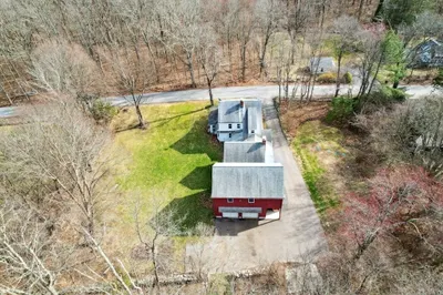 9 Merriam Rd