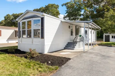 29 Ipswich Dr 1