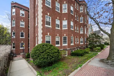 61 Garfield St #14 1