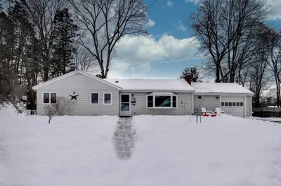 34 Hemlock Drive 1