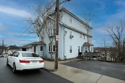 15 Mount Washington Ave 1