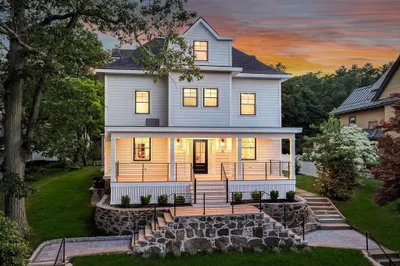 40 Upland Road 1