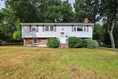132 Forest St 1
