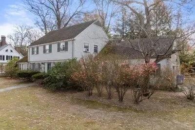 15 Allen Rd 1